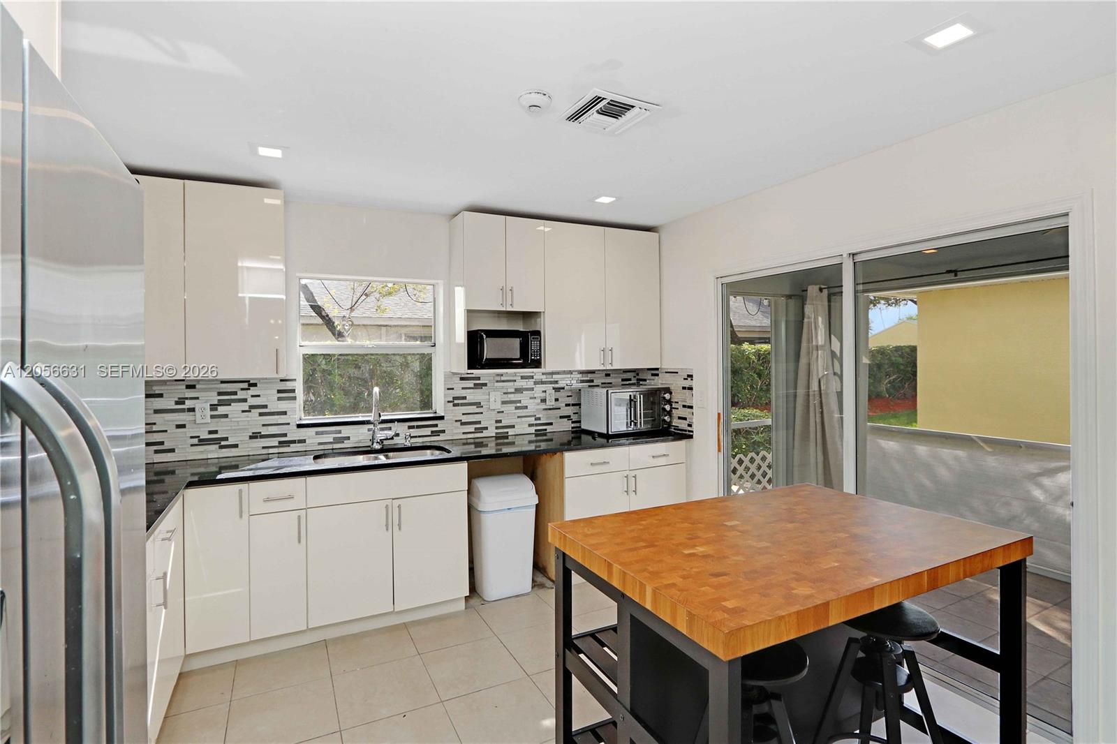 527 SE 21st Drive