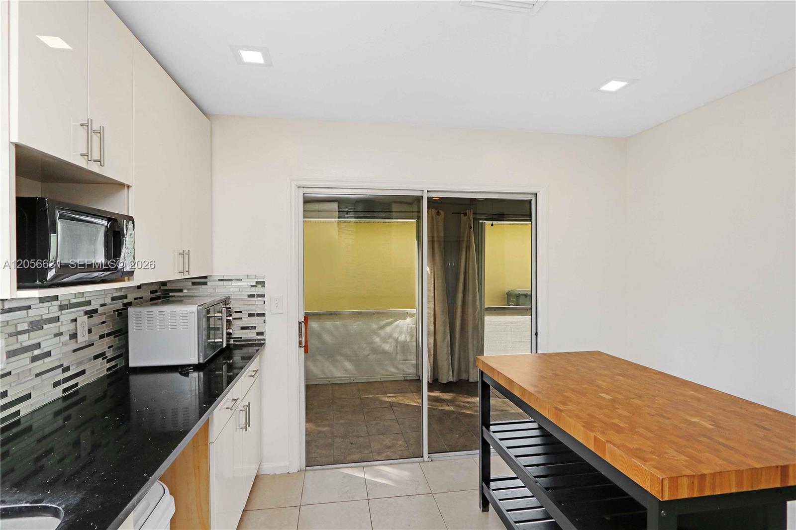 527 SE 21st Drive