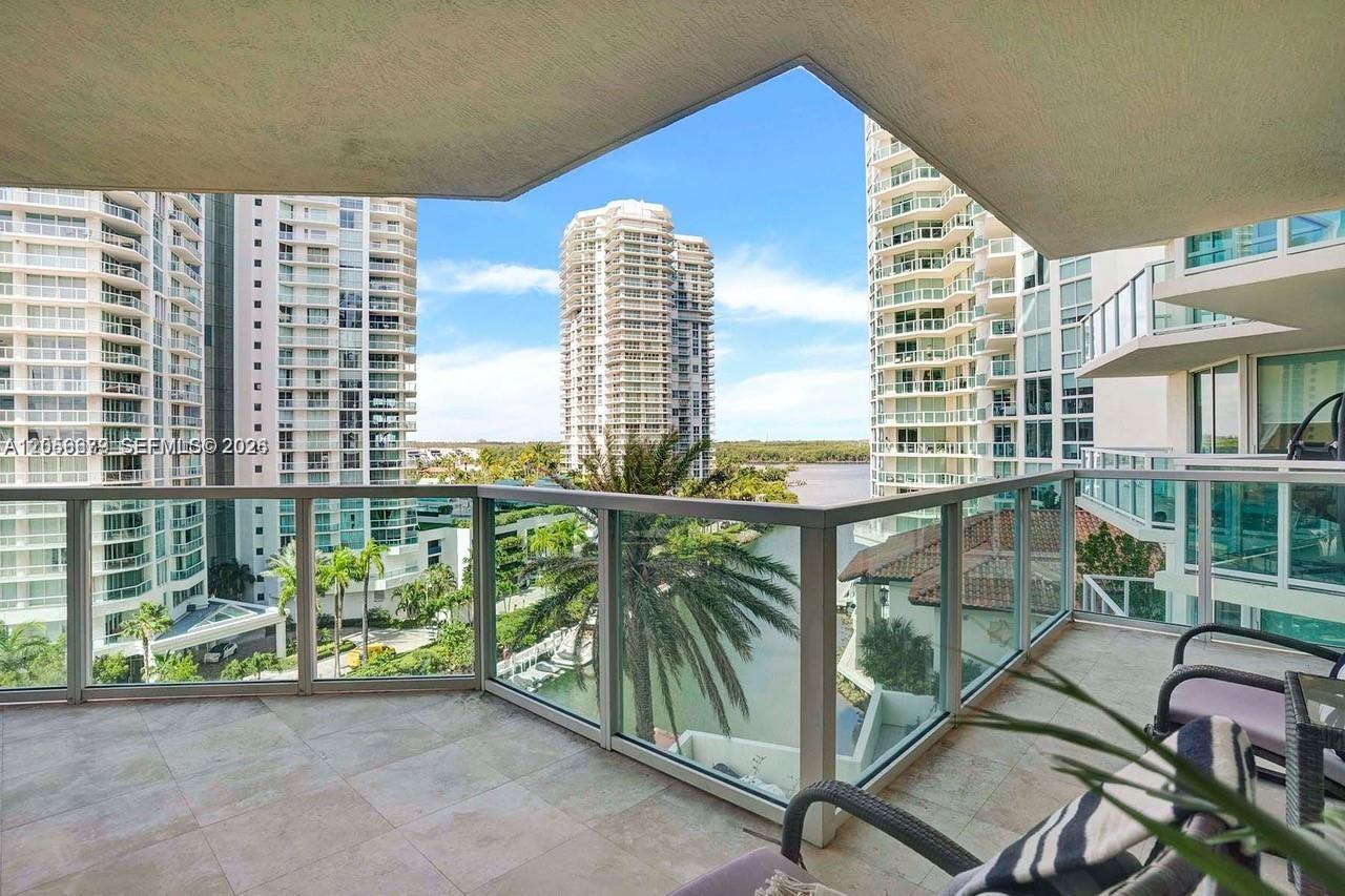 150 Sunny Isles Boulevard