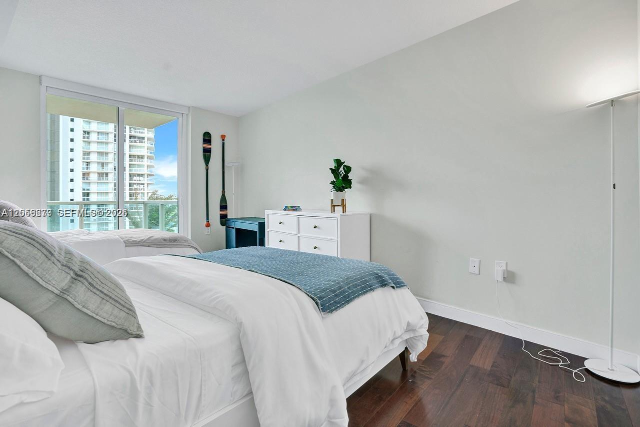 150 Sunny Isles Boulevard