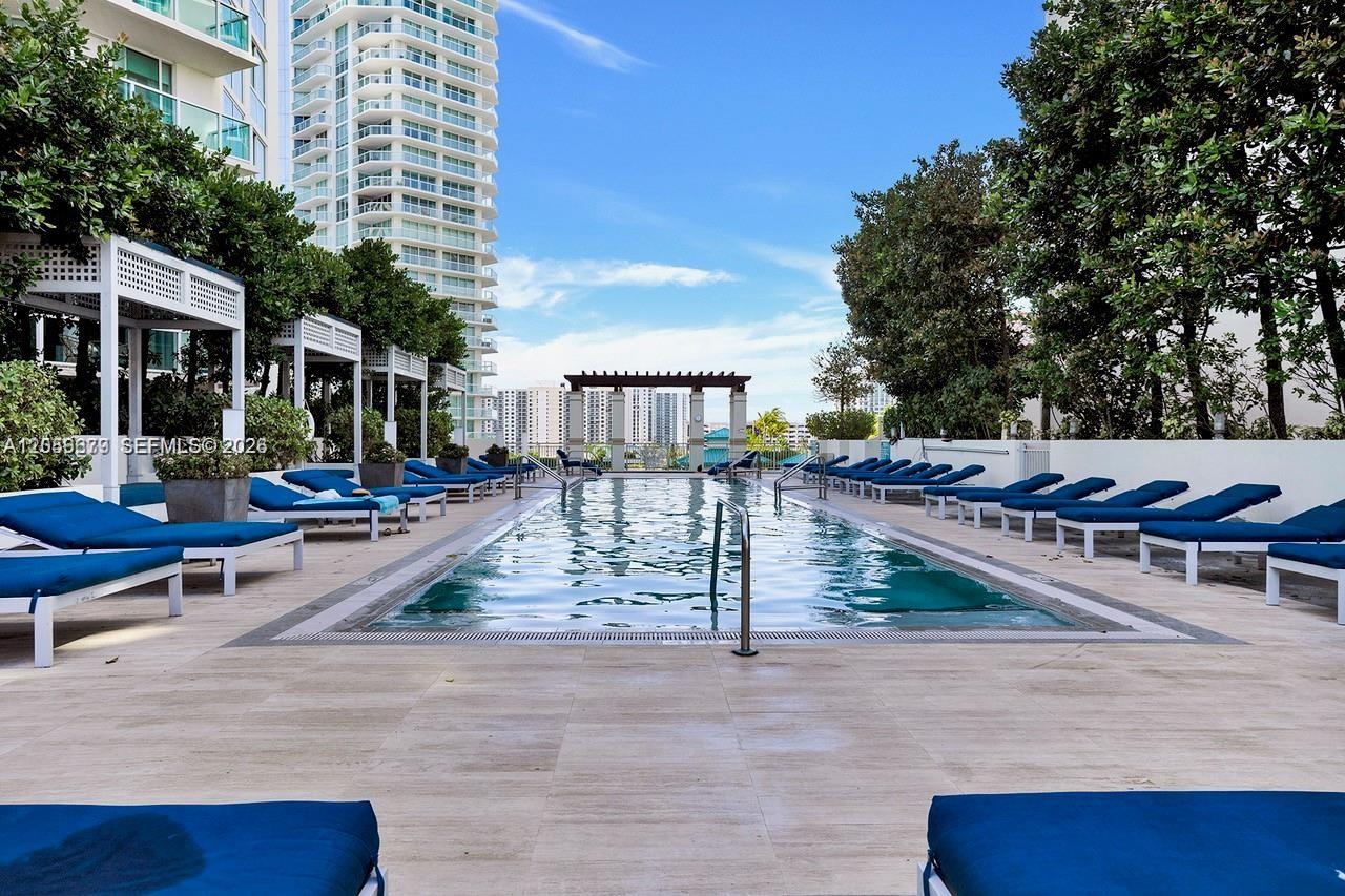 150 Sunny Isles Boulevard