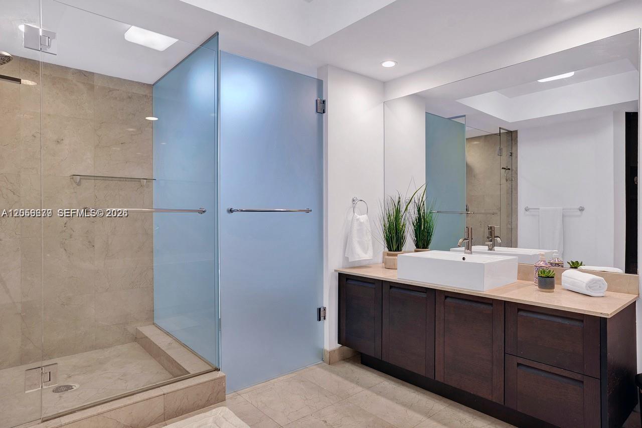 150 Sunny Isles Boulevard