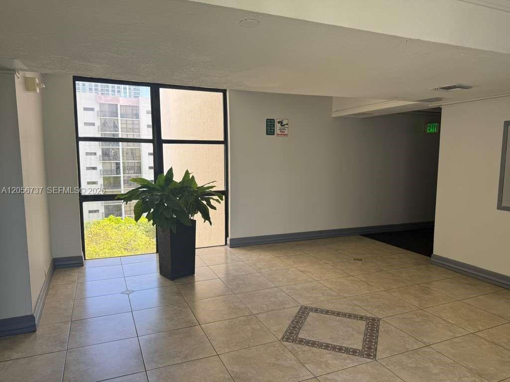 17011 N Bay Road