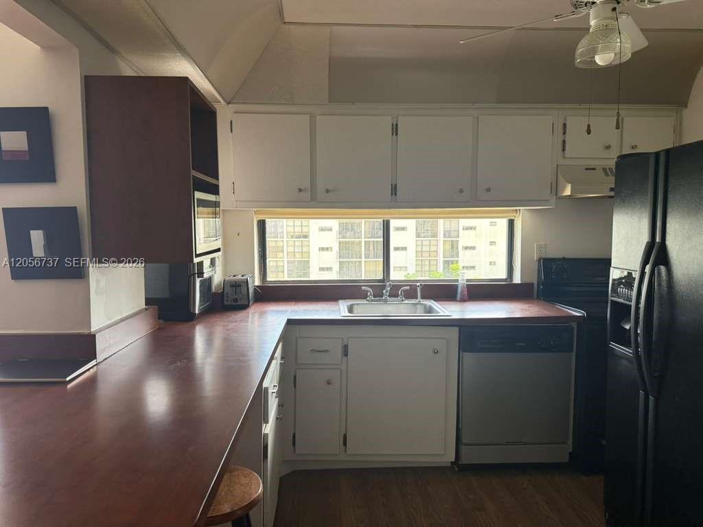 17011 N Bay Road