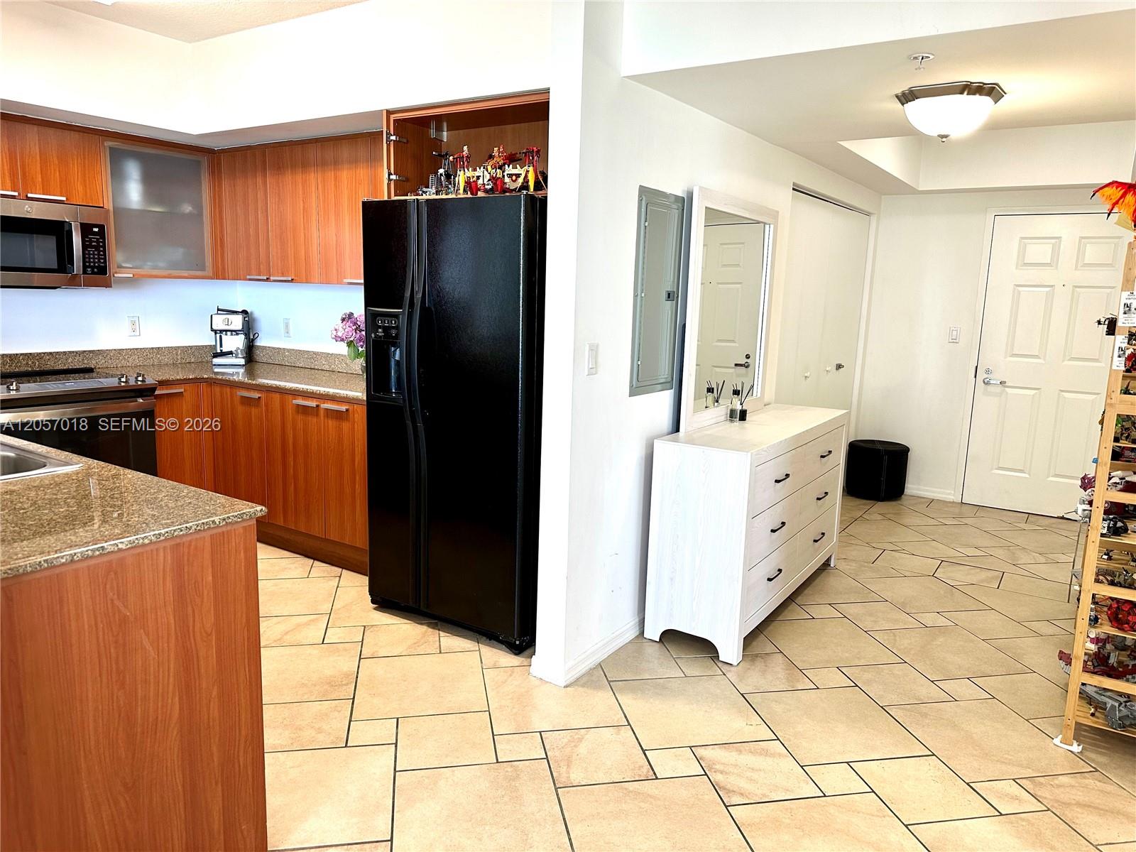 16699 Collins Avenue