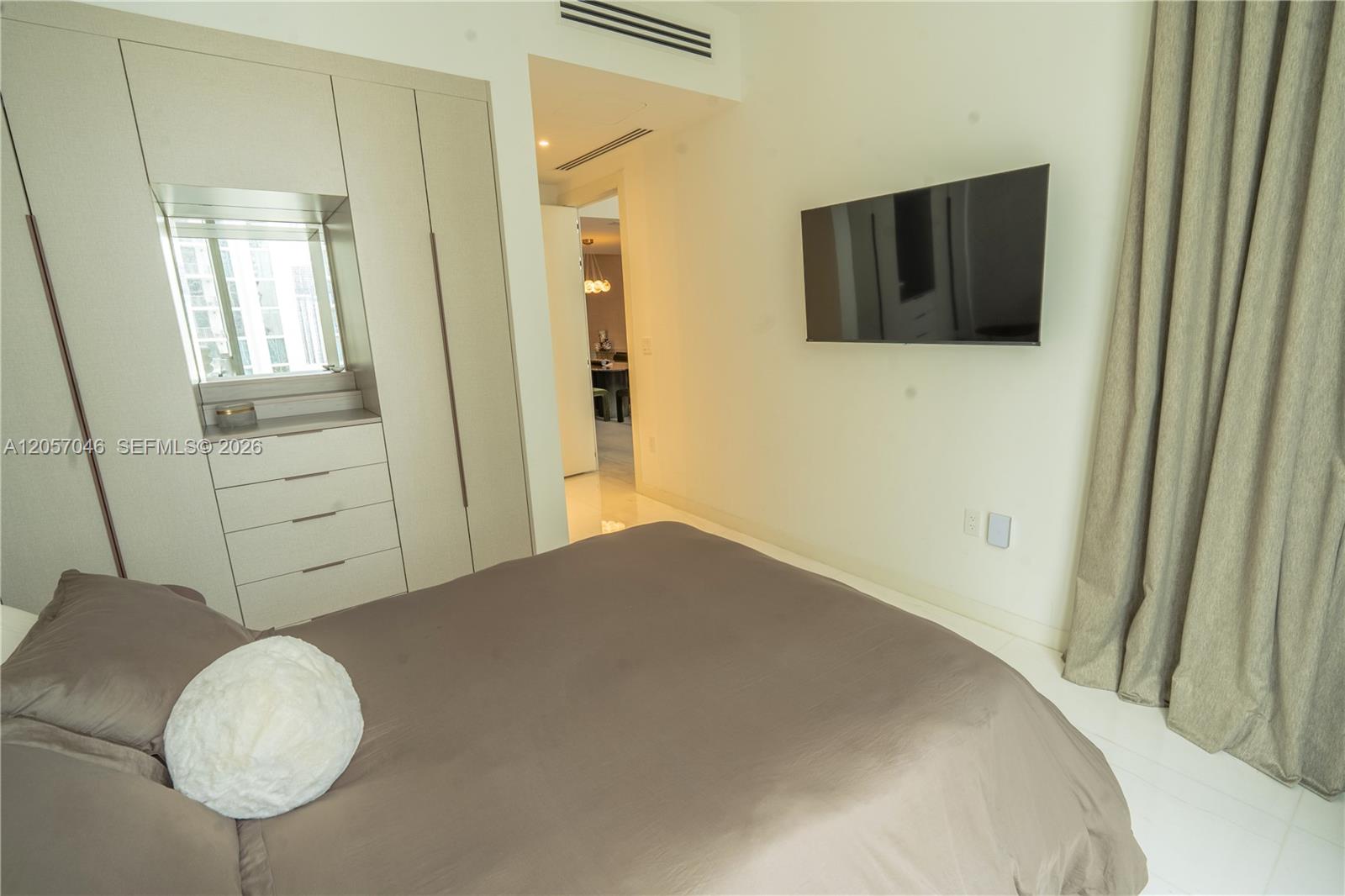 300 Biscayne Boulevard Way