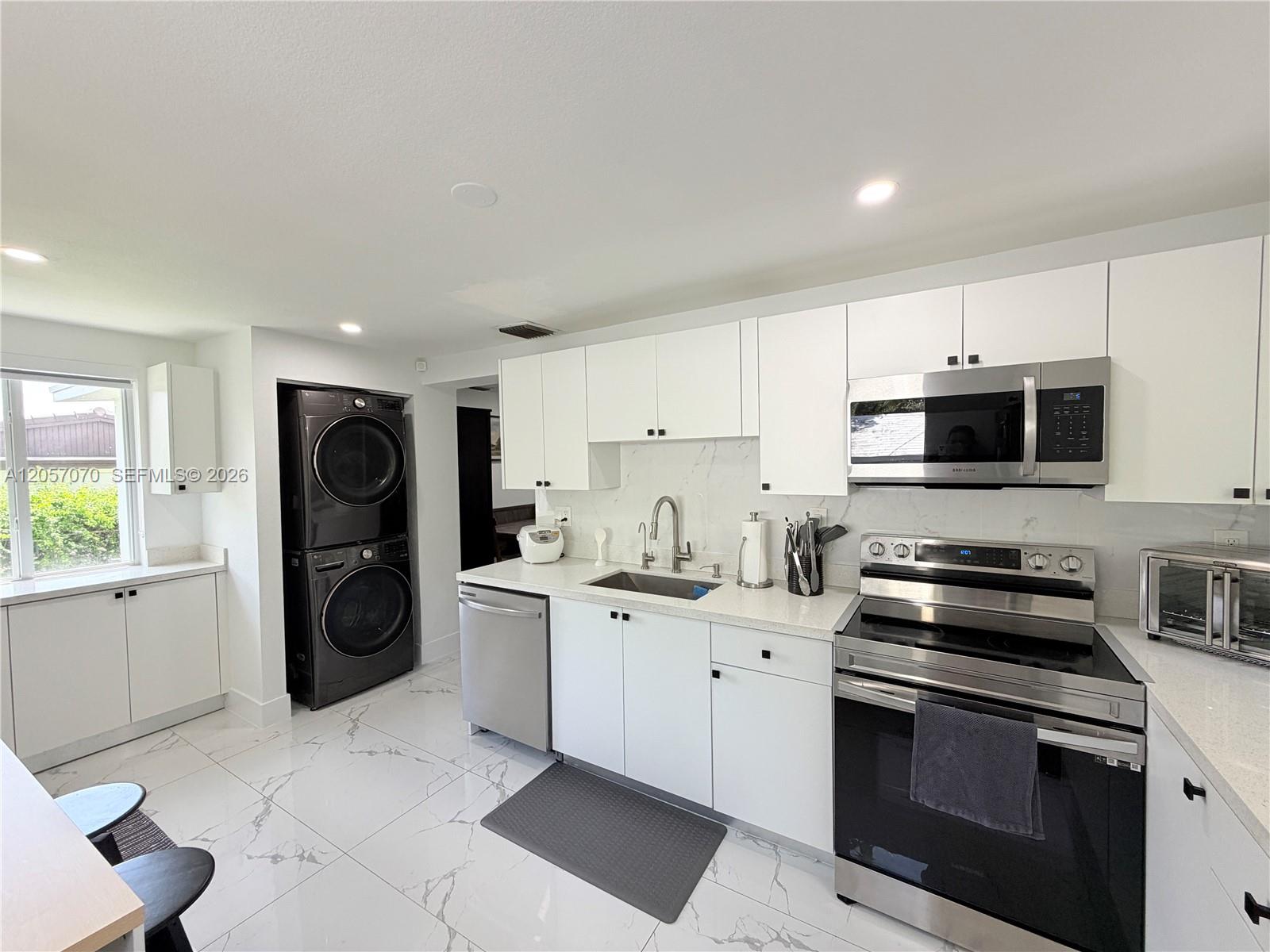 8321 SW 46th Street
