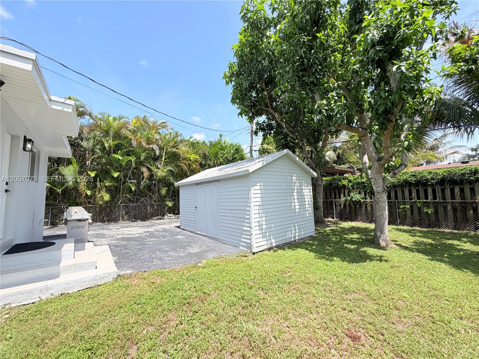 8321 SW 46th Street