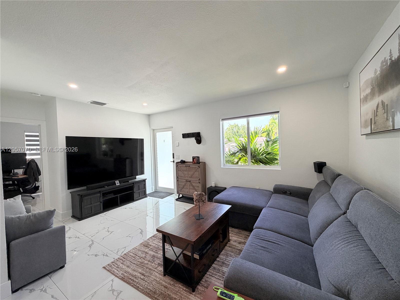 8321 SW 46th Street