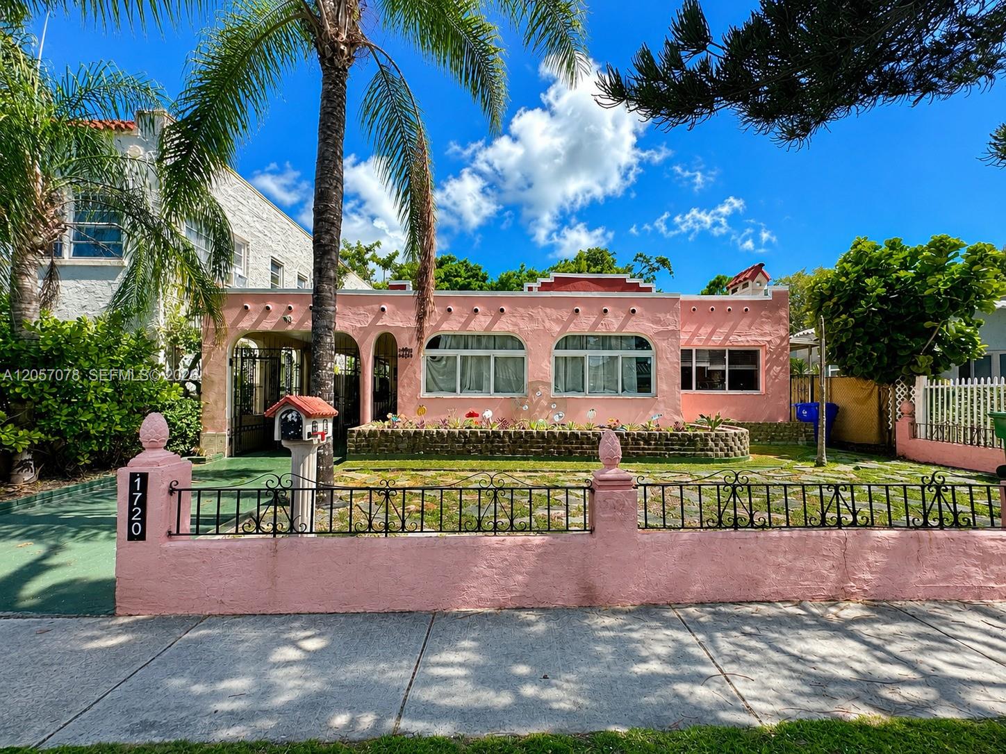 1720 SW 11th Terrace