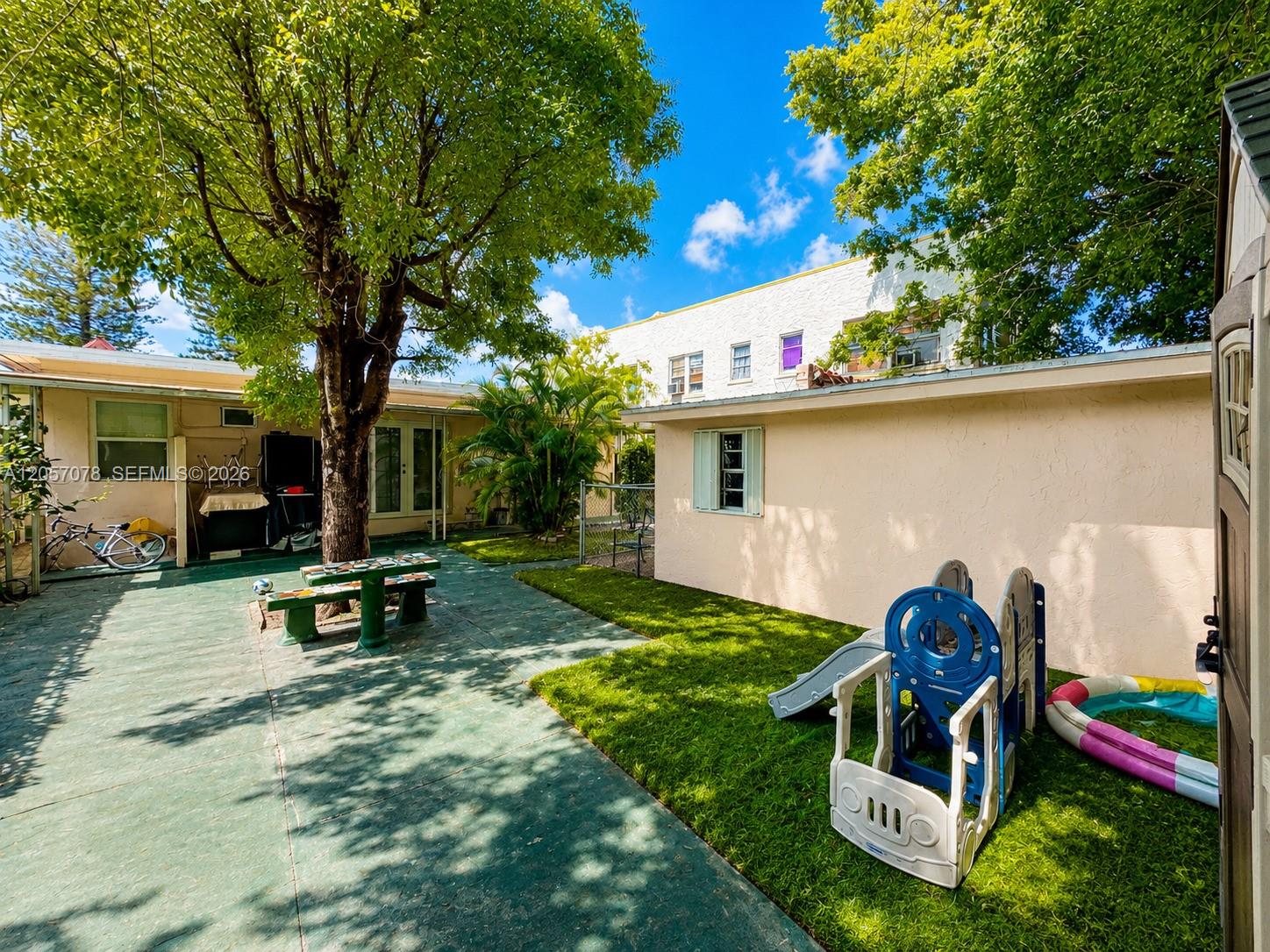 1720 SW 11th Terrace