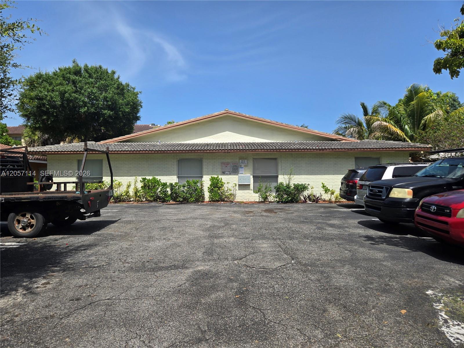 3735 NW 116th Terrace