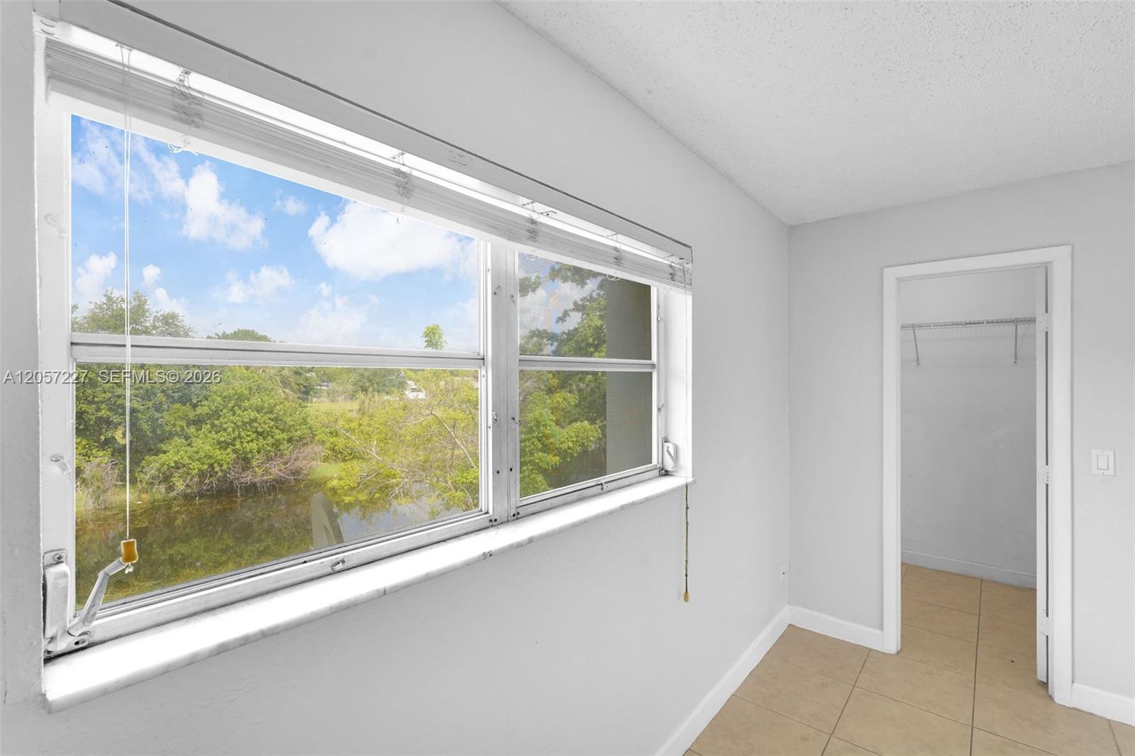 400 NW 65
