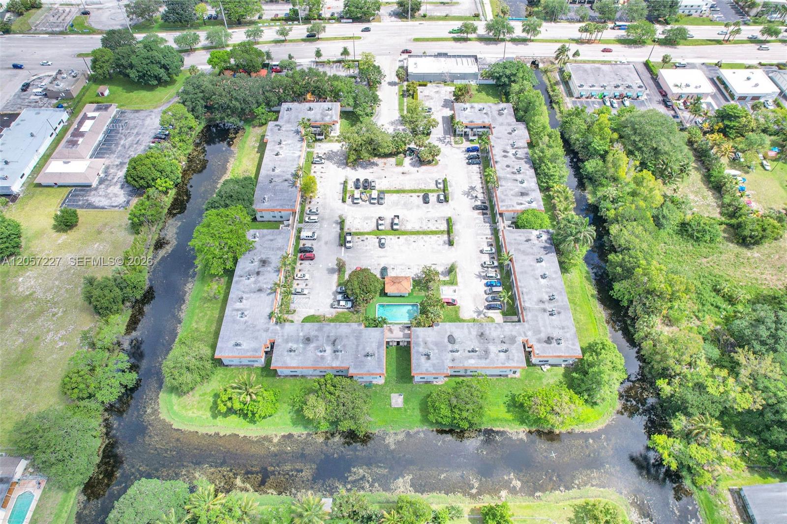 400 NW 65