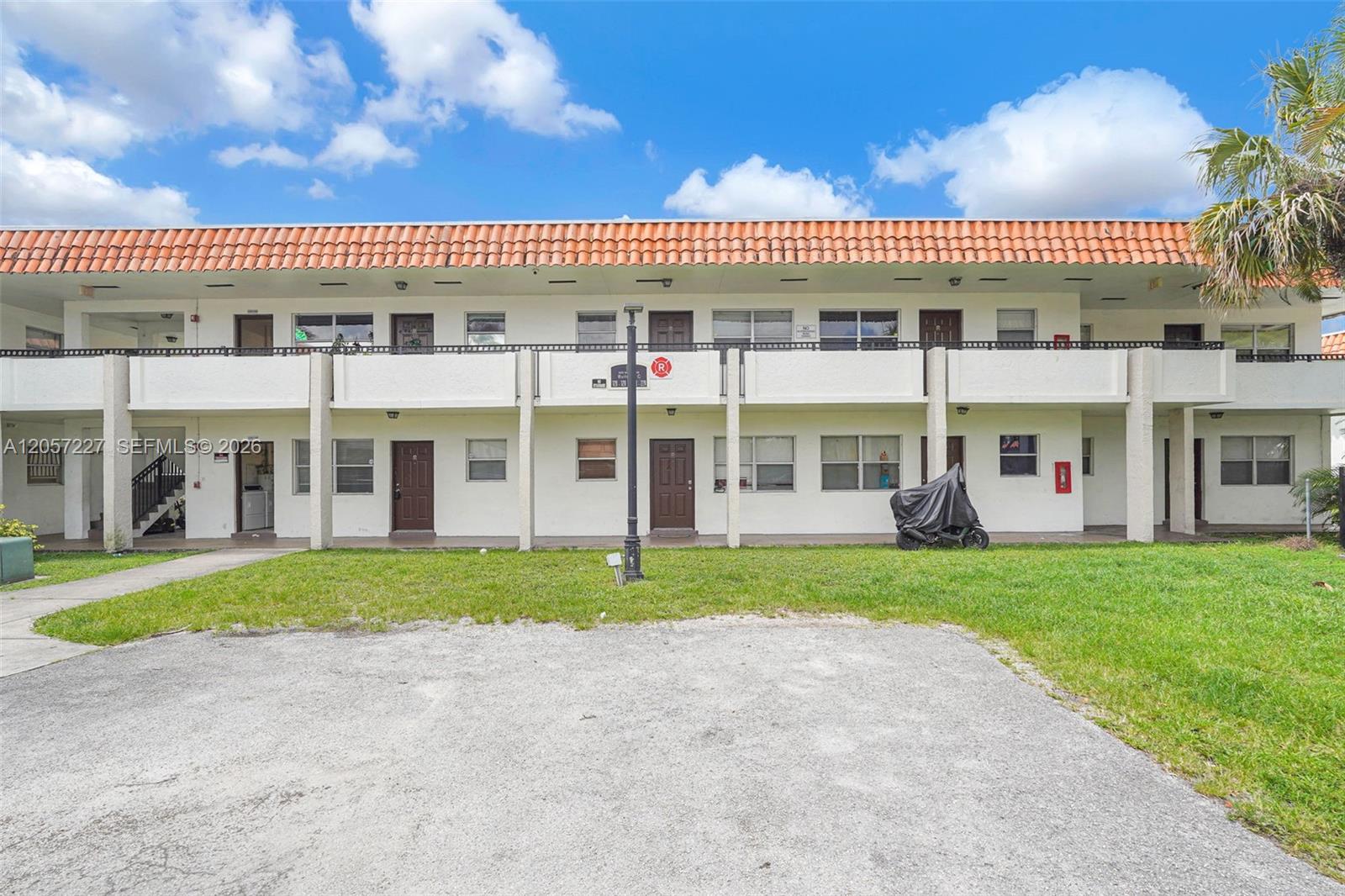 400 NW 65