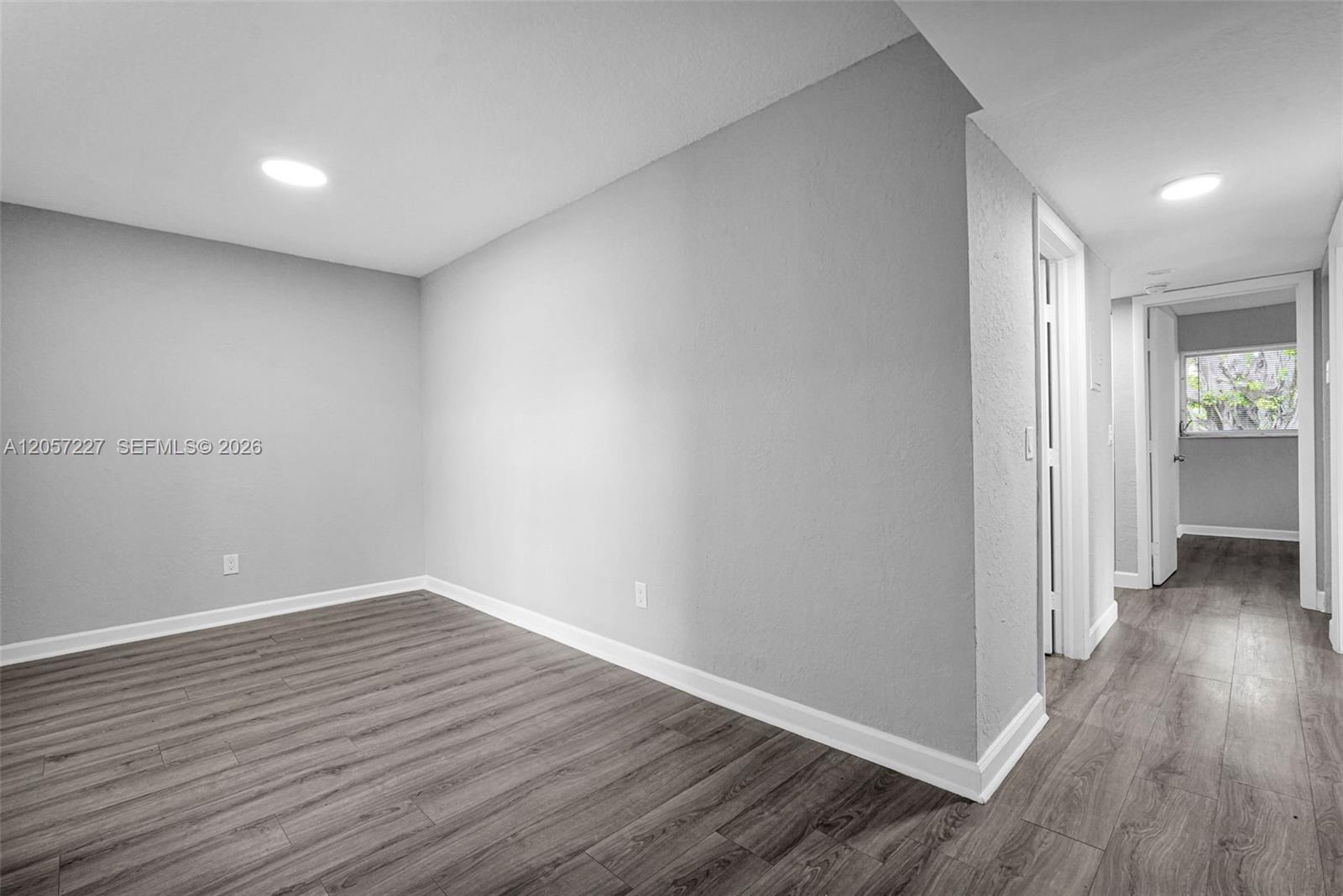 400 NW 65