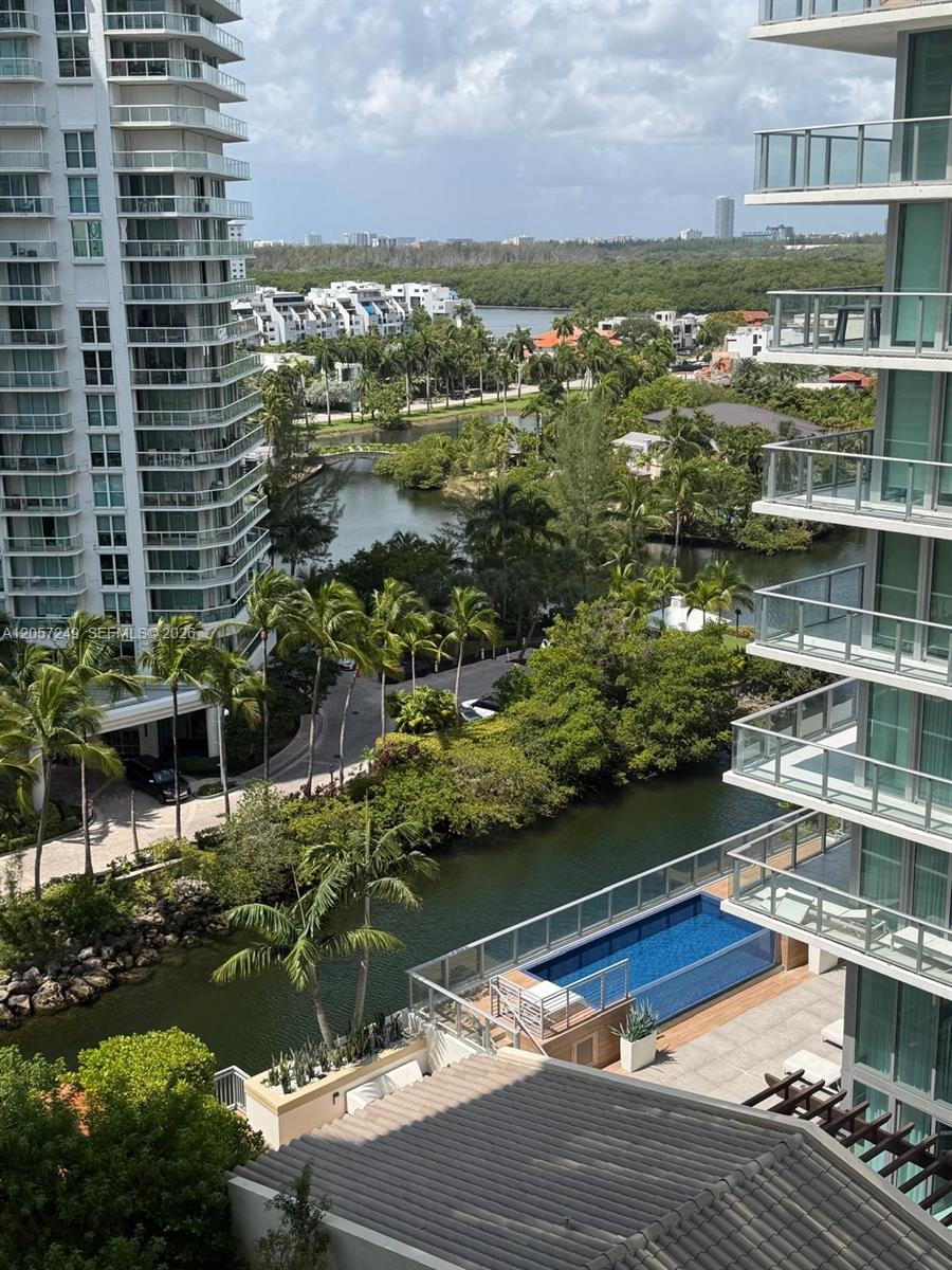 250 Sunny Isles Boulevard