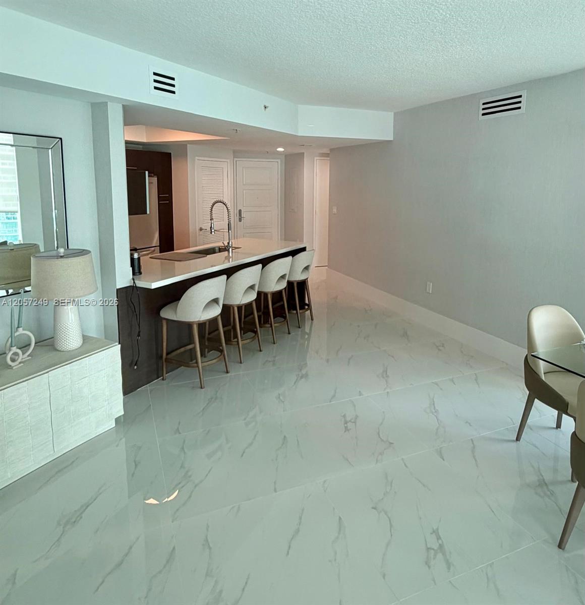 250 Sunny Isles Boulevard