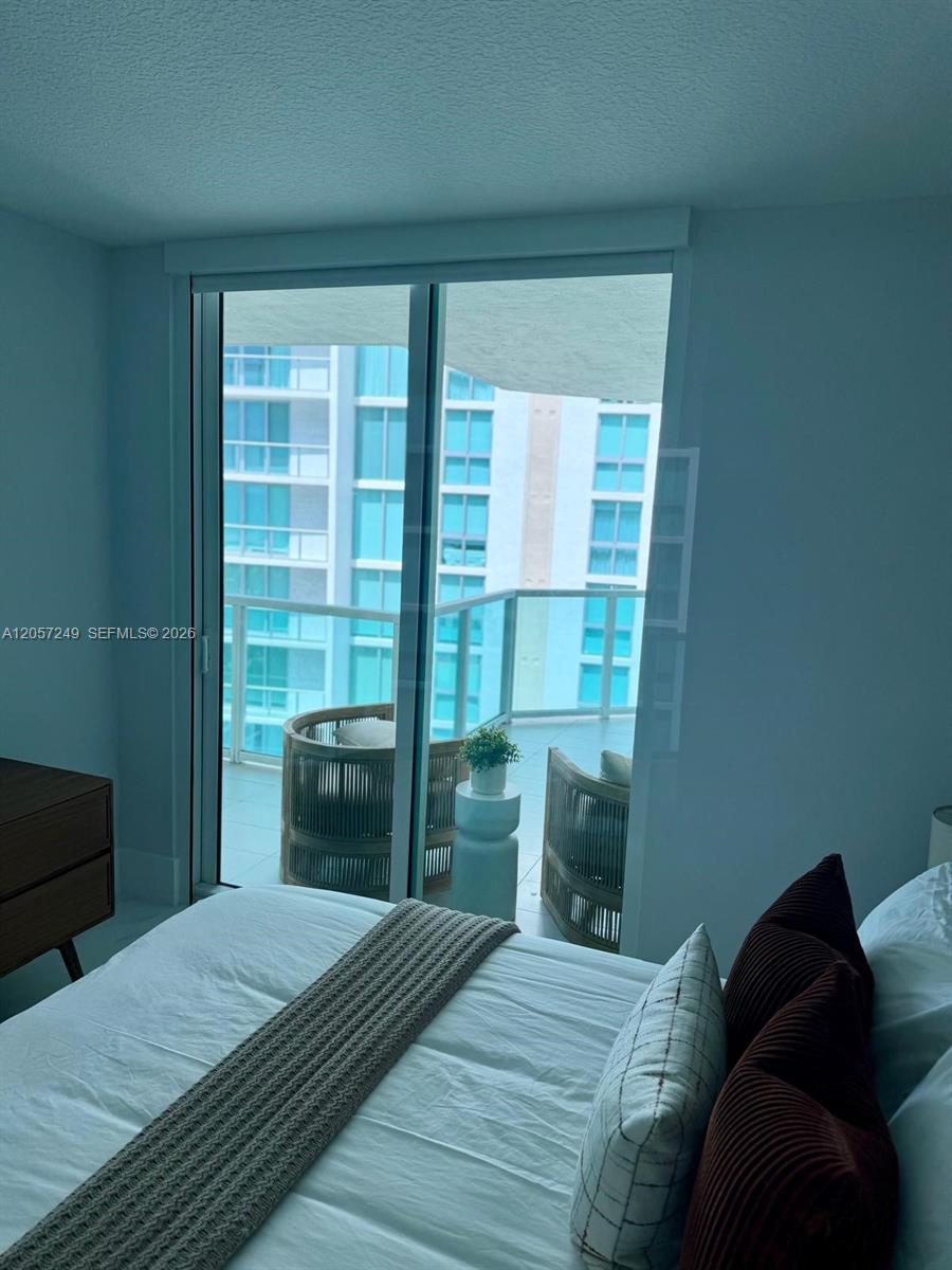 250 Sunny Isles Boulevard