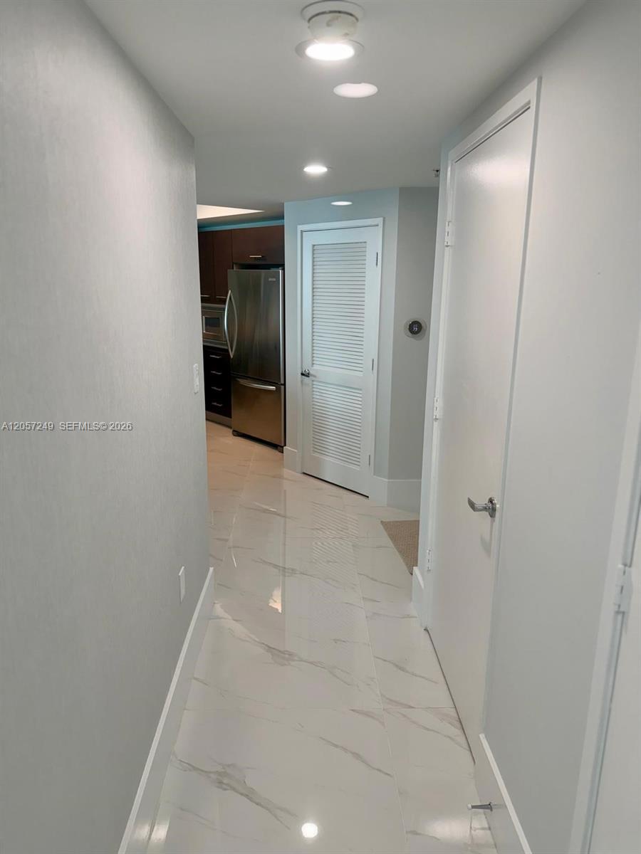 250 Sunny Isles Boulevard