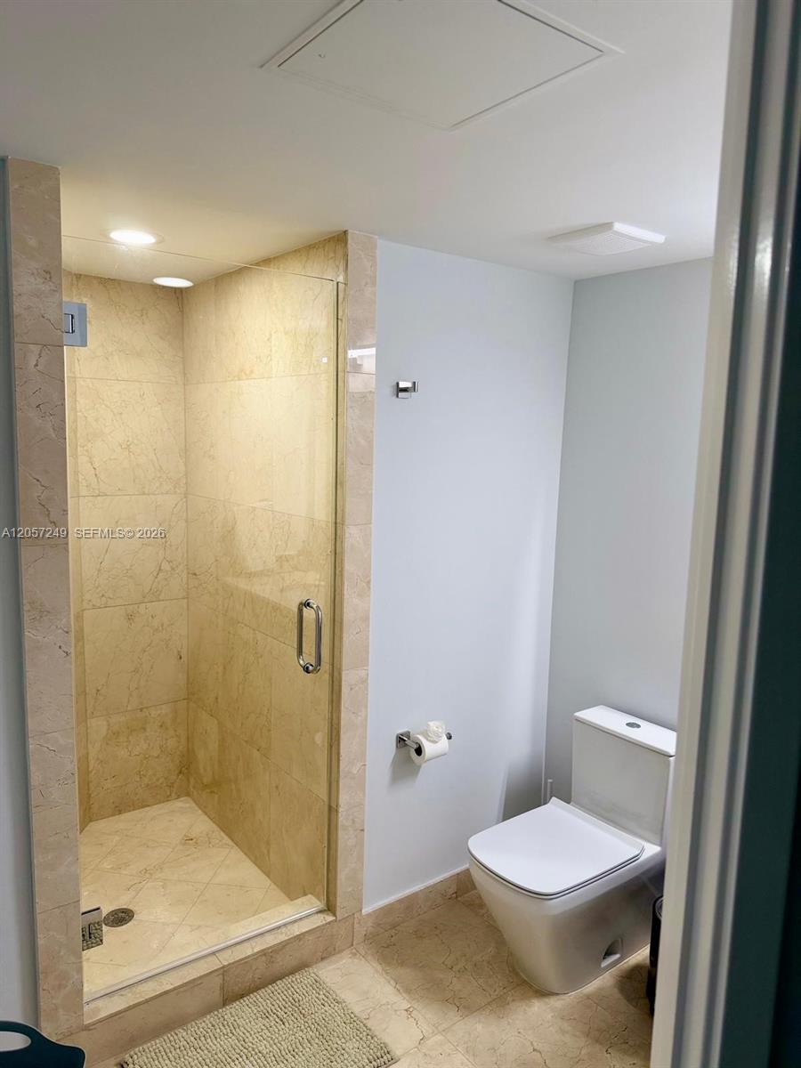 250 Sunny Isles Boulevard