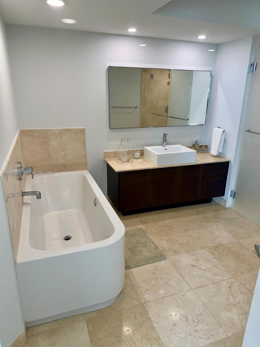 250 Sunny Isles Boulevard