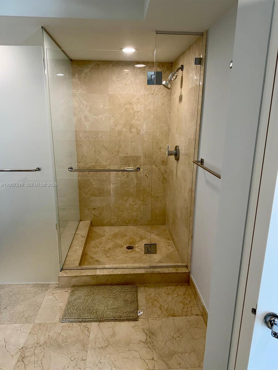 250 Sunny Isles Boulevard