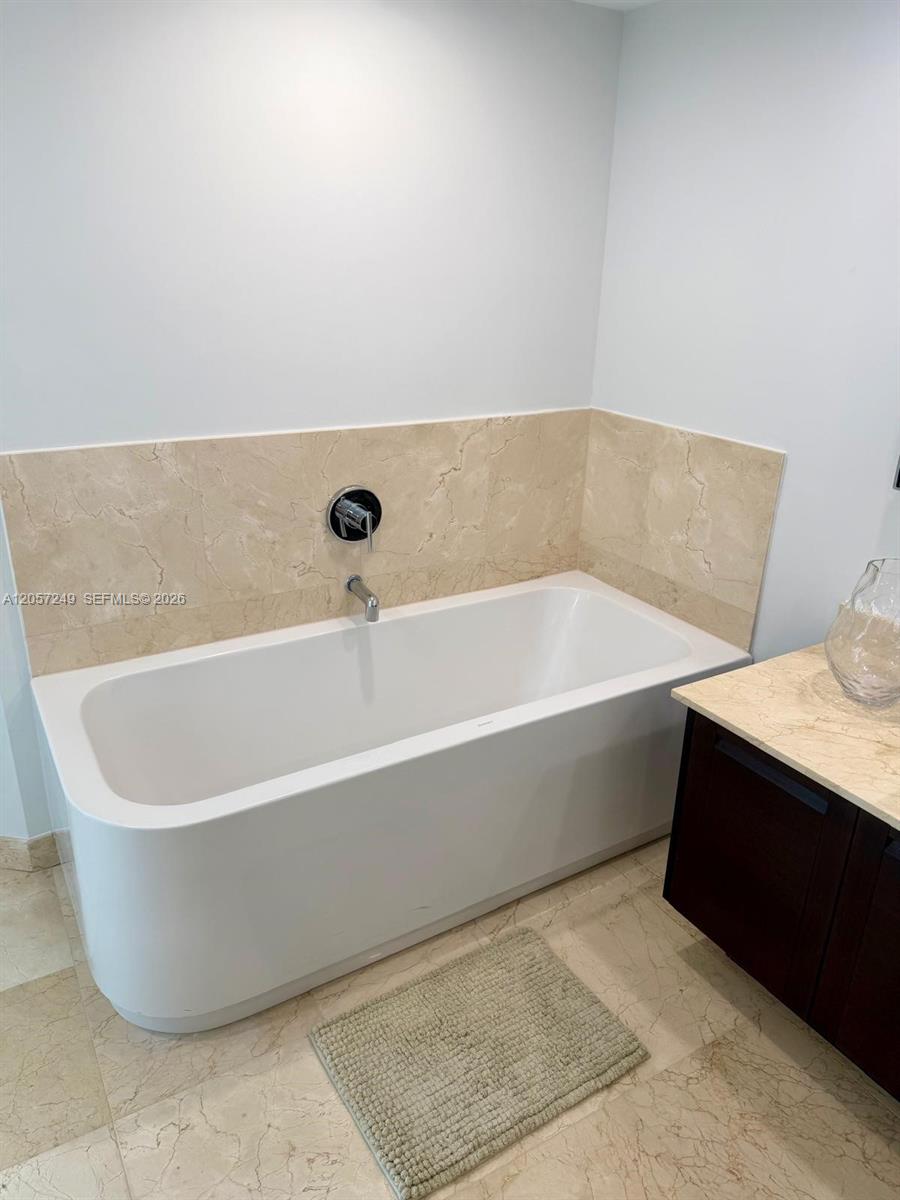 250 Sunny Isles Boulevard