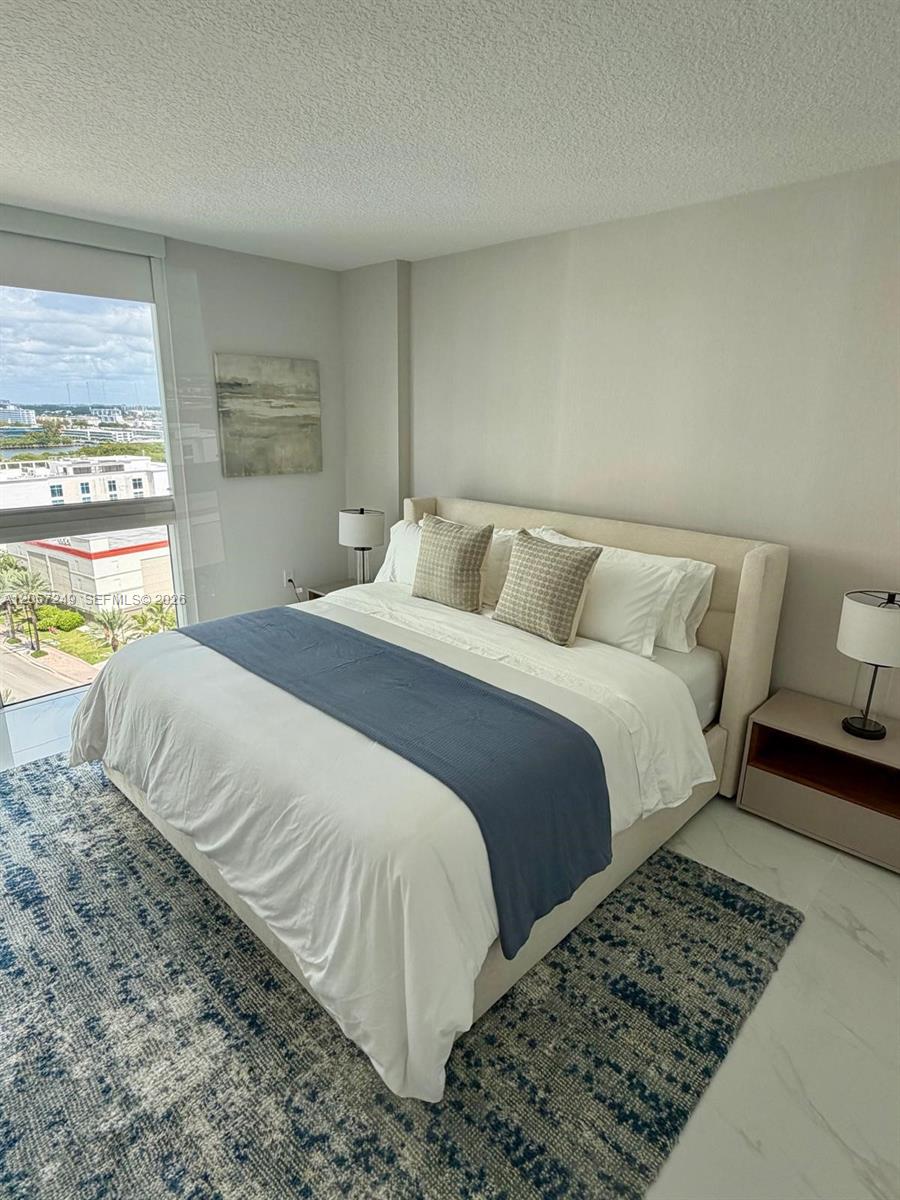250 Sunny Isles Boulevard