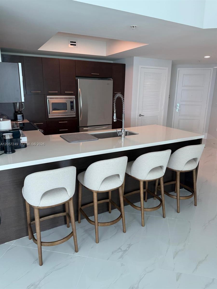 250 Sunny Isles Boulevard
