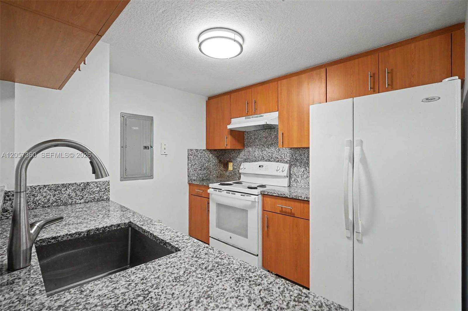 816 NW 11th Street