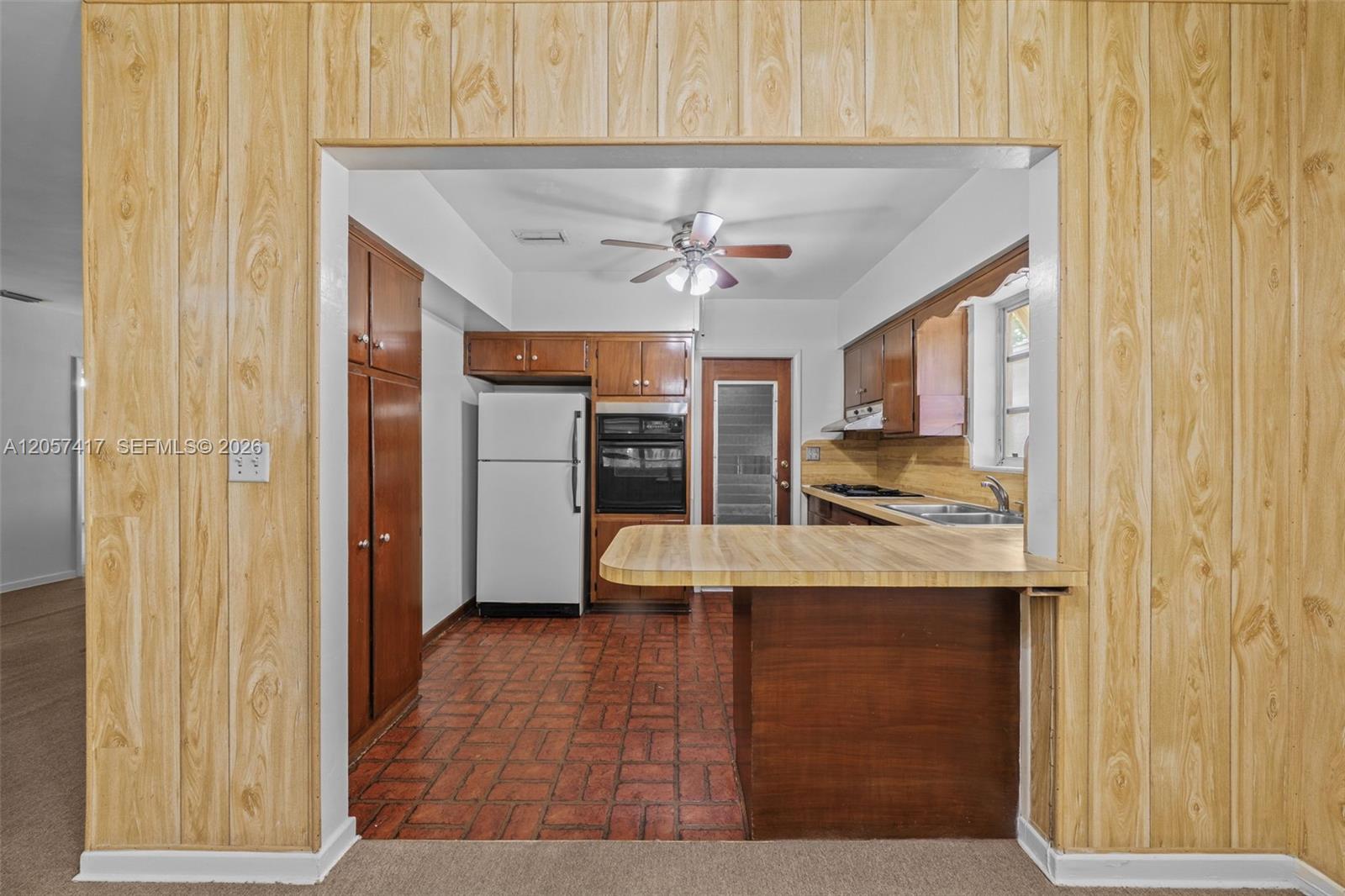 3745 SW 62nd Court