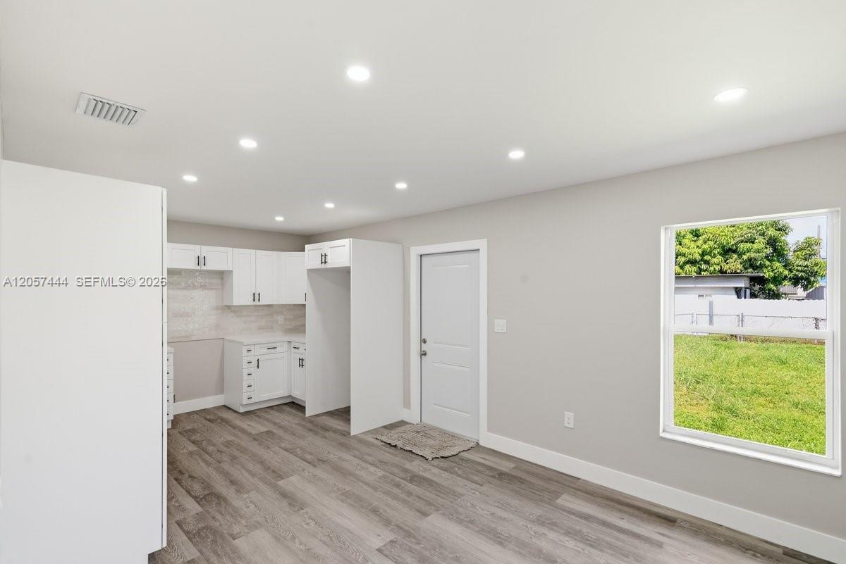 2288 W 4th Court