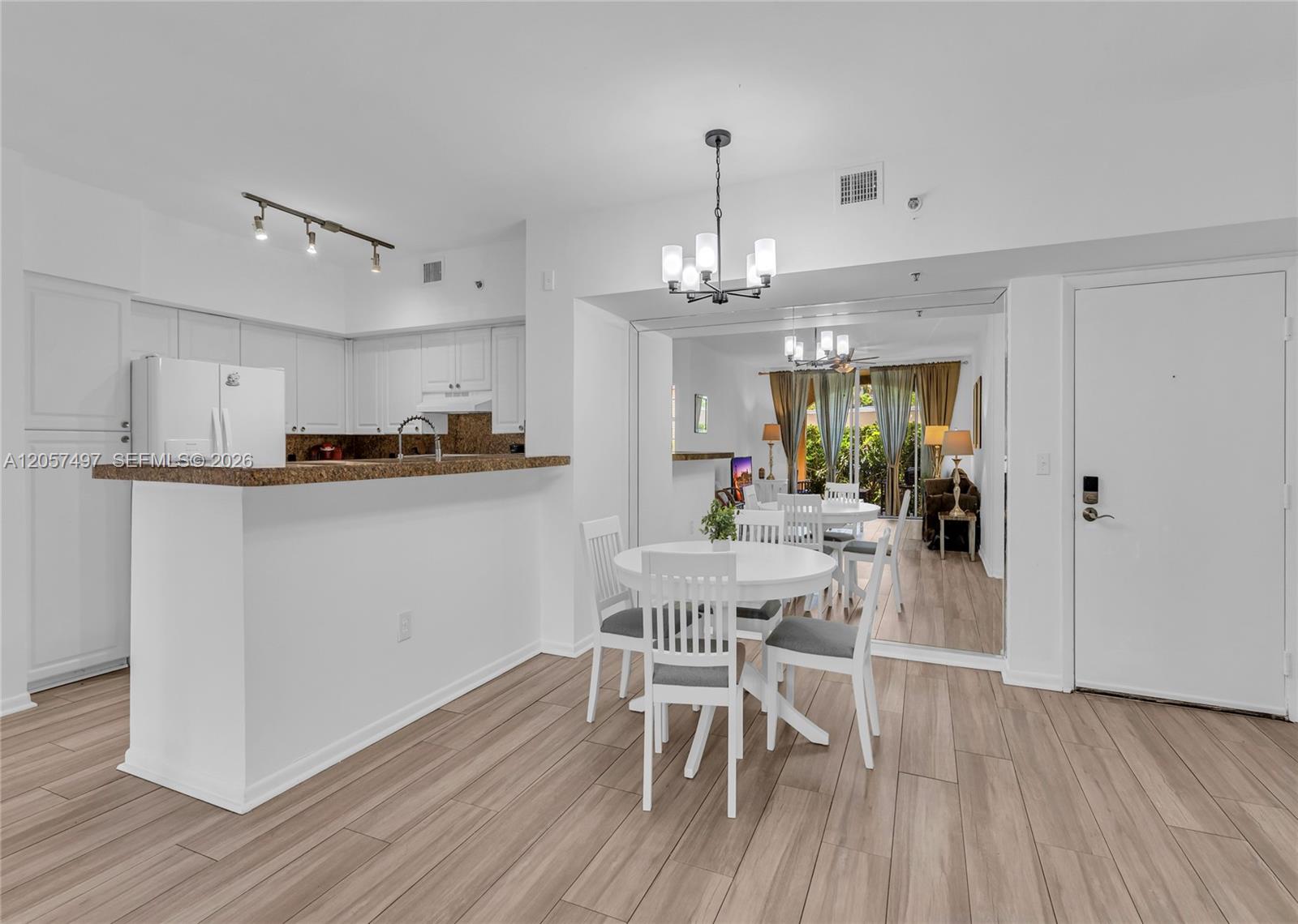19501 E Country Club Drive