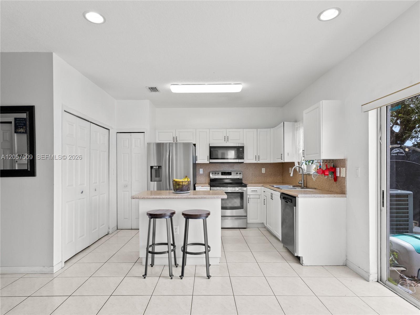 1651 SE 31st Court