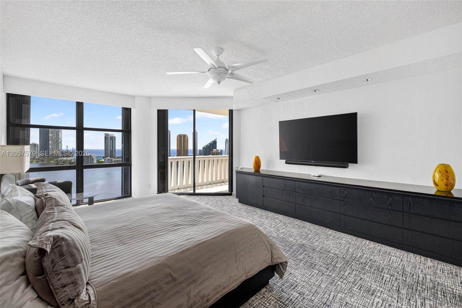 3000 Island Boulevard