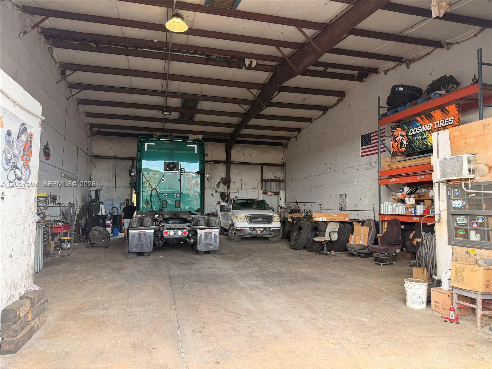 22770 S Dixie Highway
