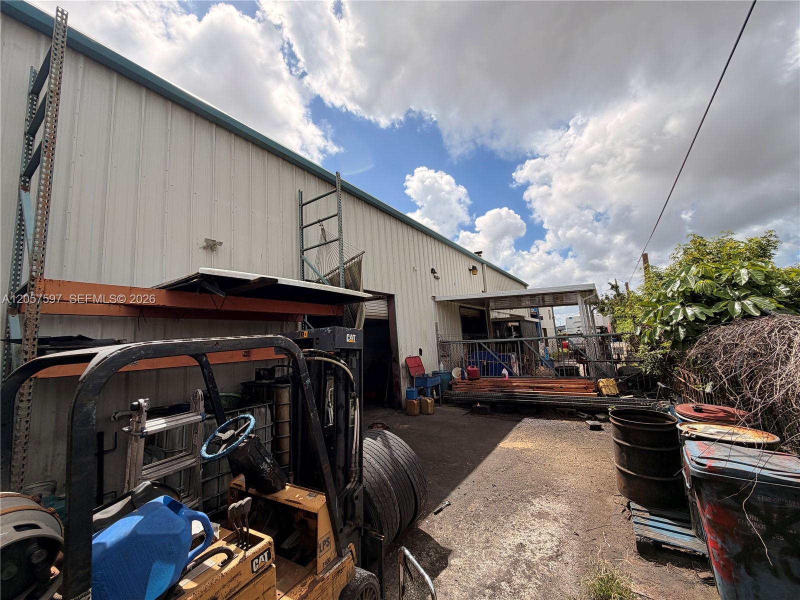 22770 S Dixie Highway