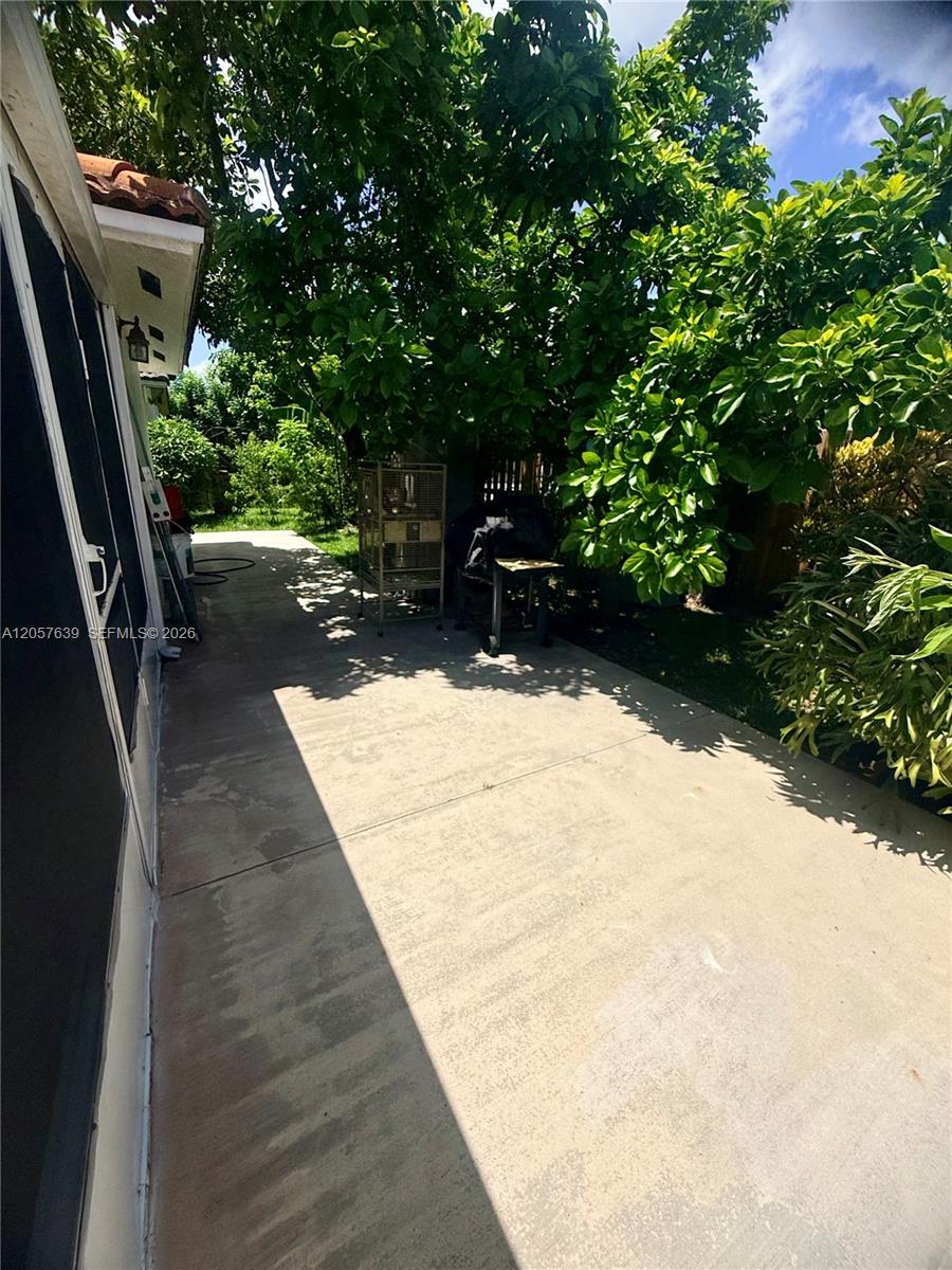 18300 SW 143rd Court