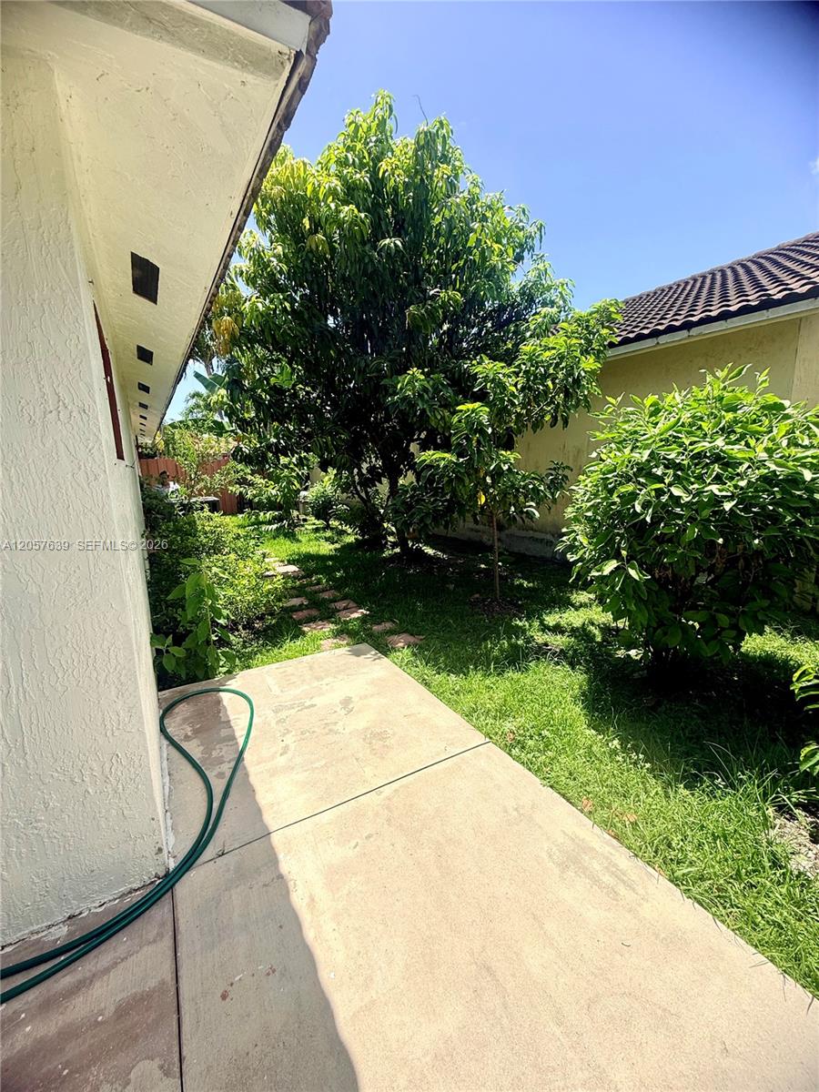 18300 SW 143rd Court