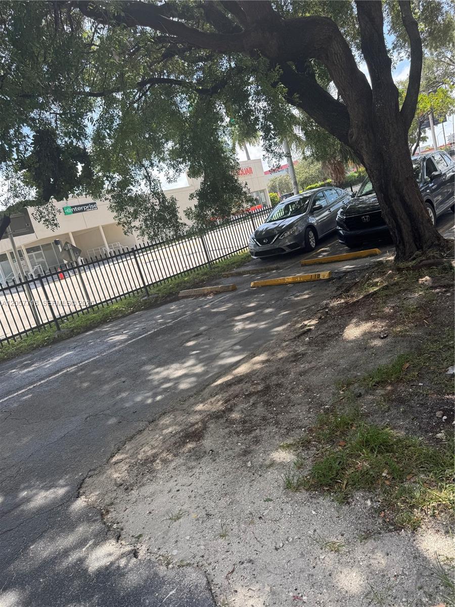 1465 NE 123rd Street