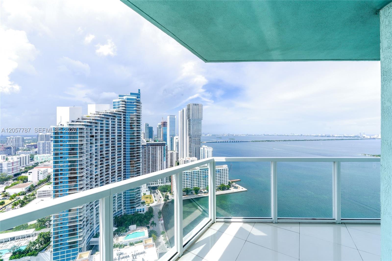 1900 N Bayshore Drive