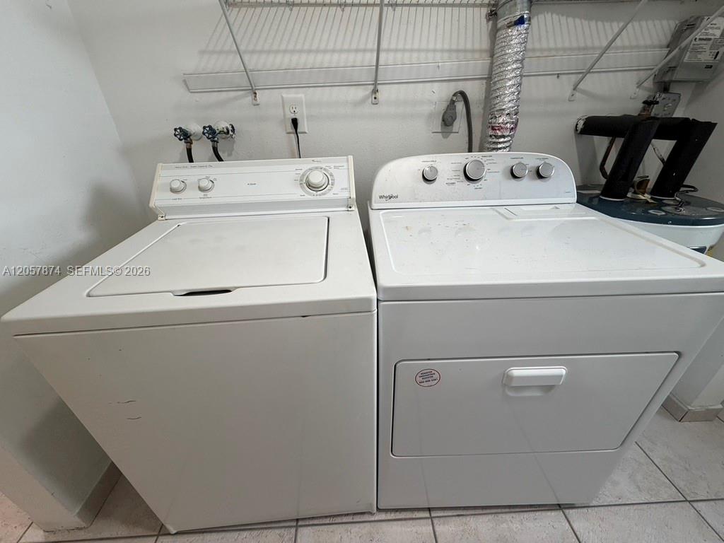 30 NW 87th Avenue