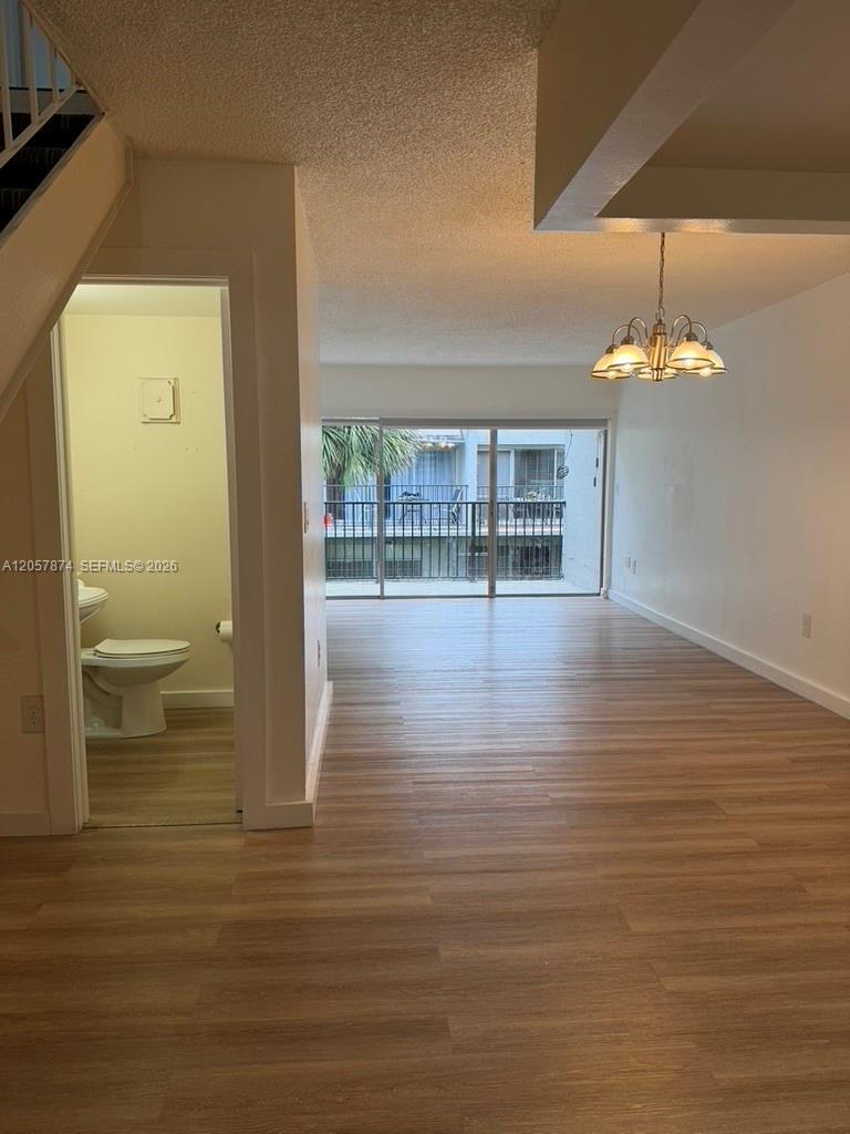 30 NW 87th Avenue