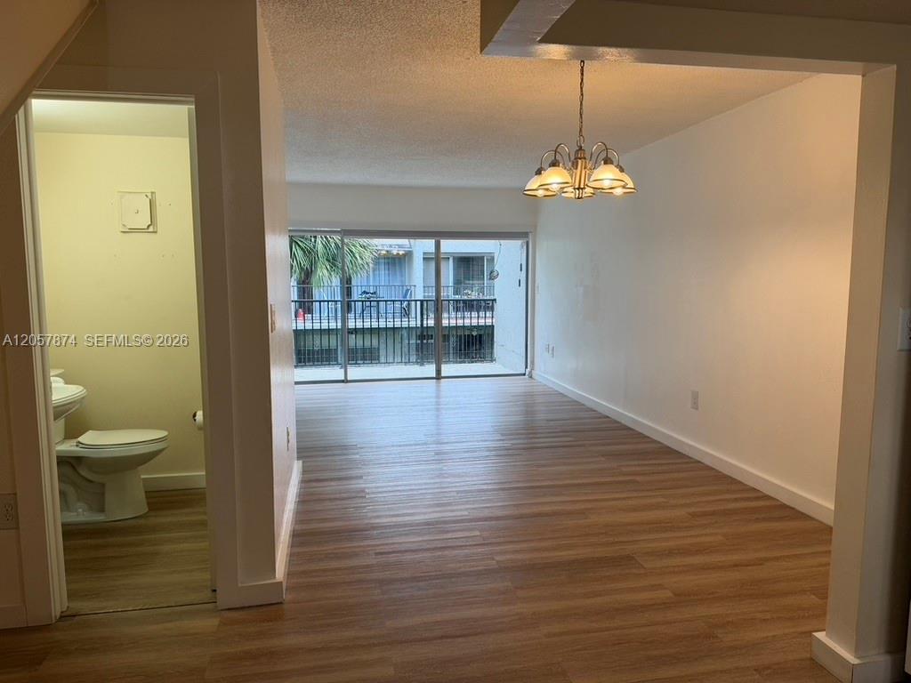 30 NW 87th Avenue