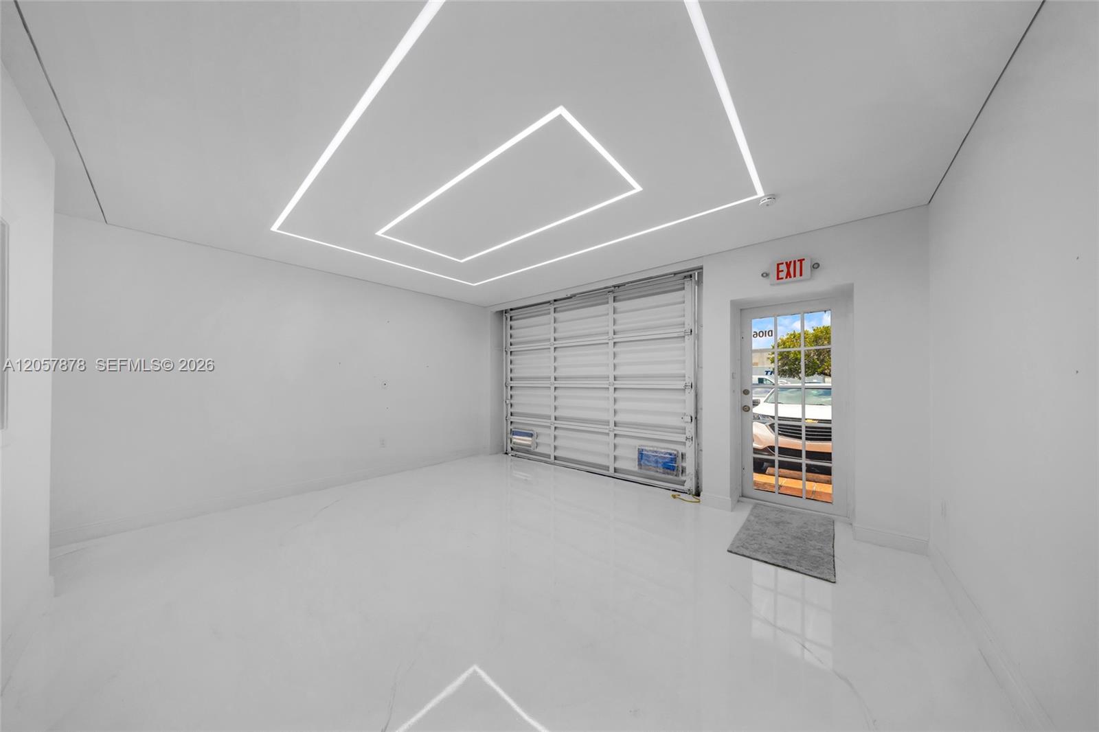 10421 NW 28th Street