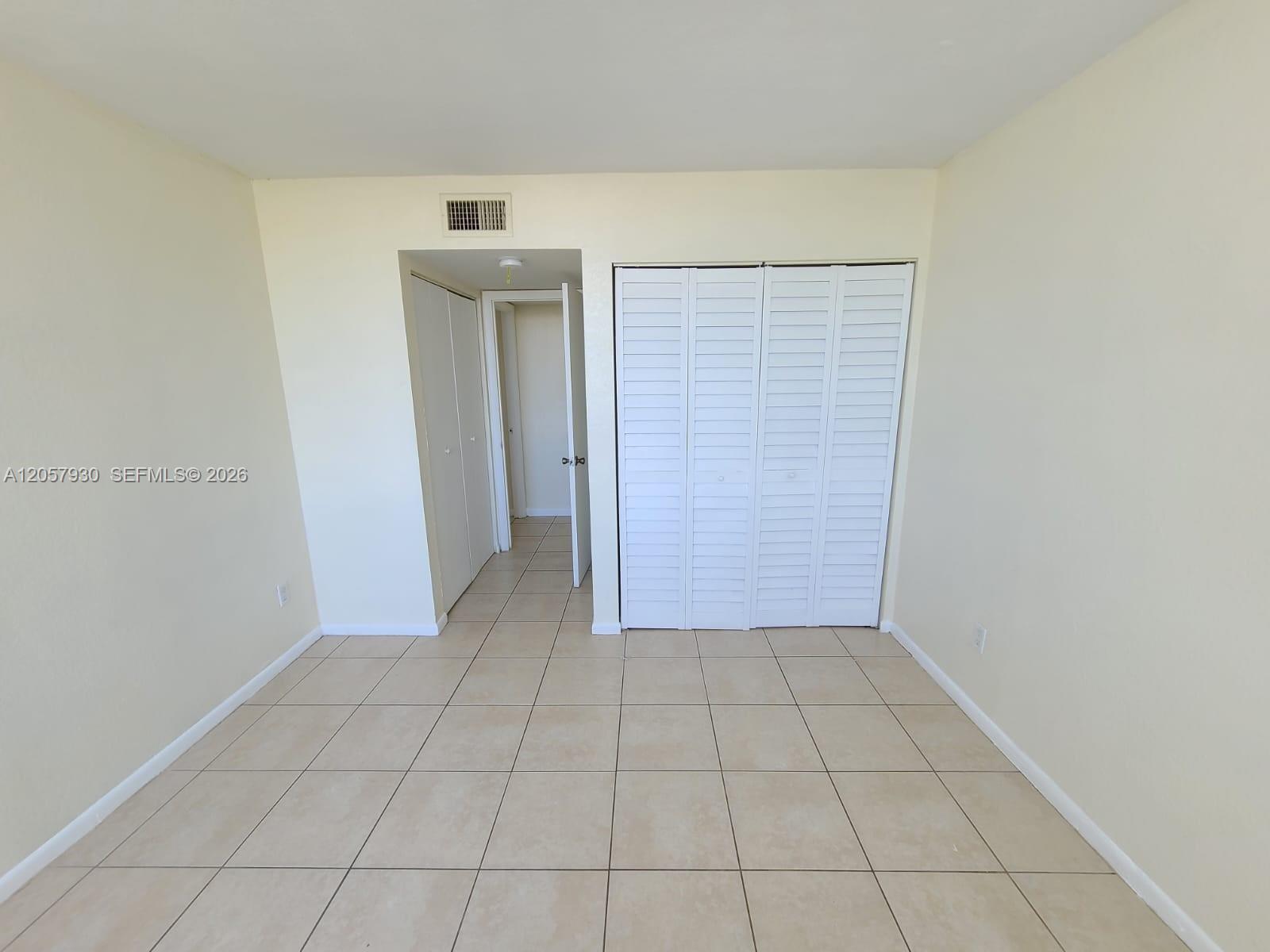 496 NW 165th St Road