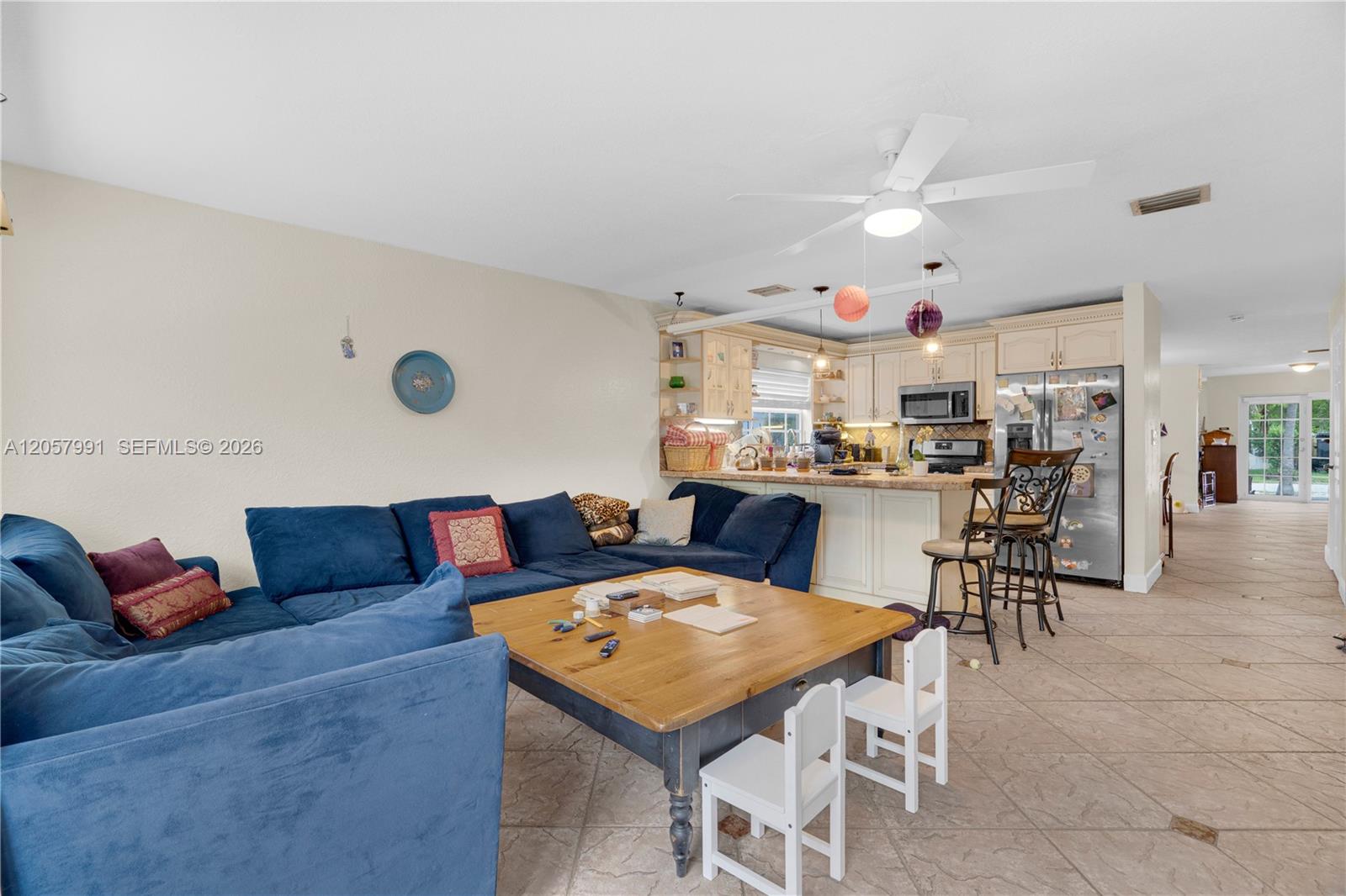 2204 SW 11th Terrace