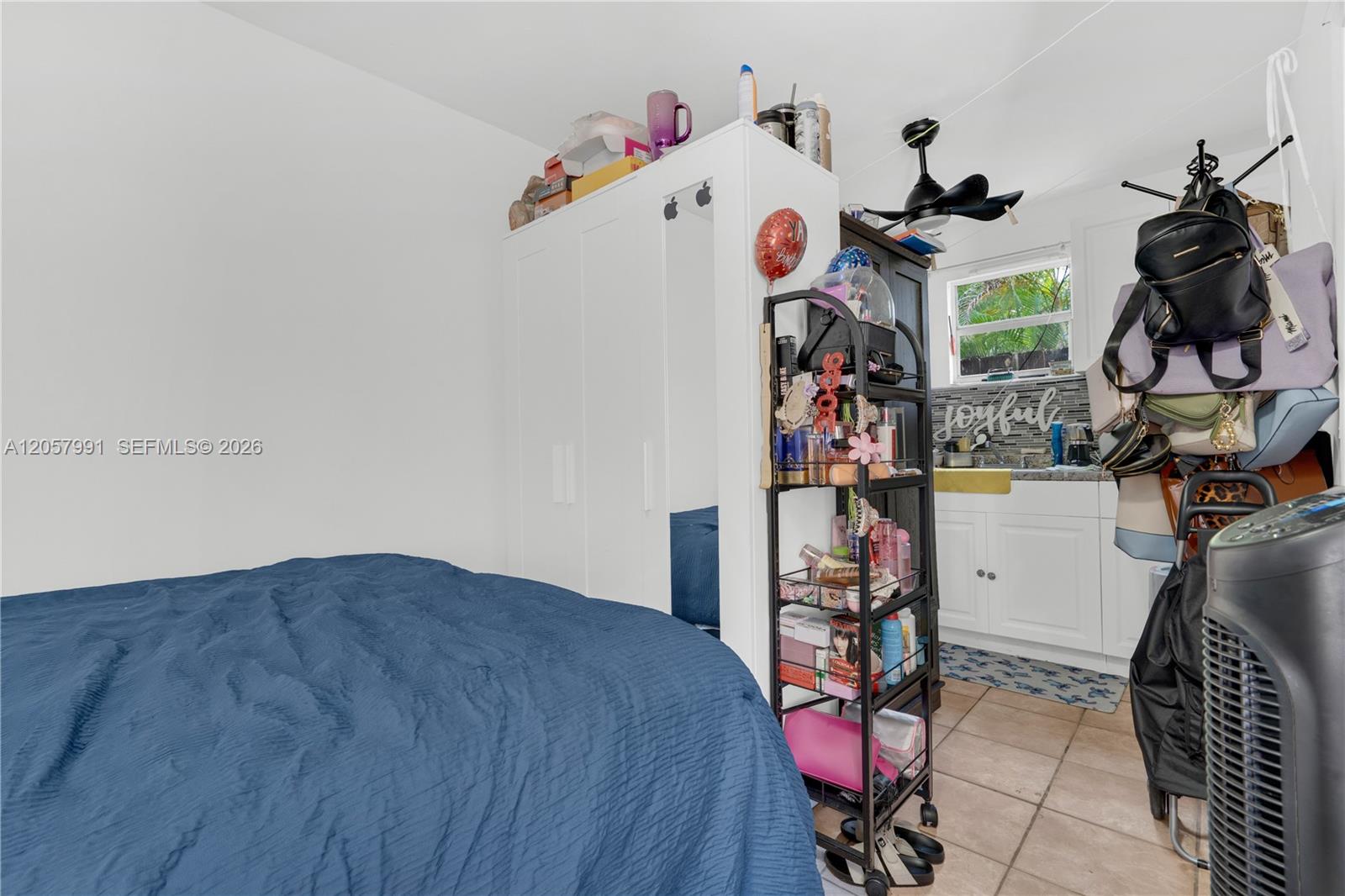 2204 SW 11th Terrace