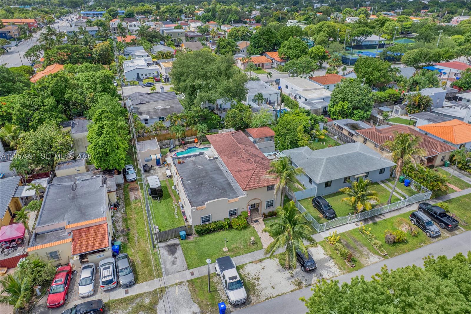 2204 SW 11th Terrace